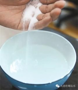 鹽糖水——傳統智慧的電解質平衡飲品
